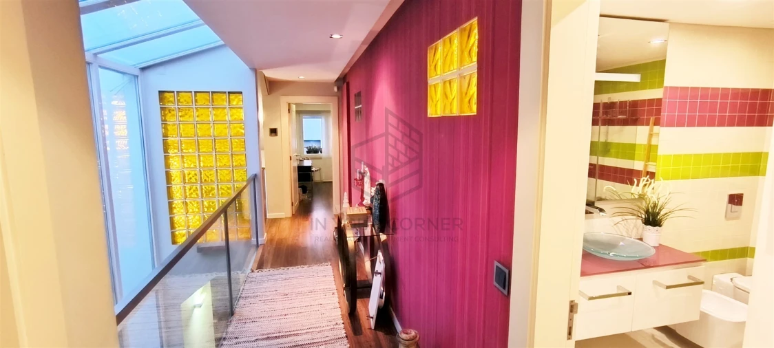 Moradia T5 para Venda em Ramada e Caneças Foto 10