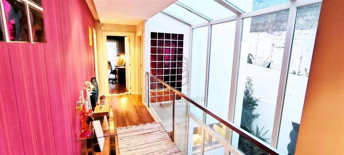 Moradia T5 para Venda em Ramada e Caneças Foto 19