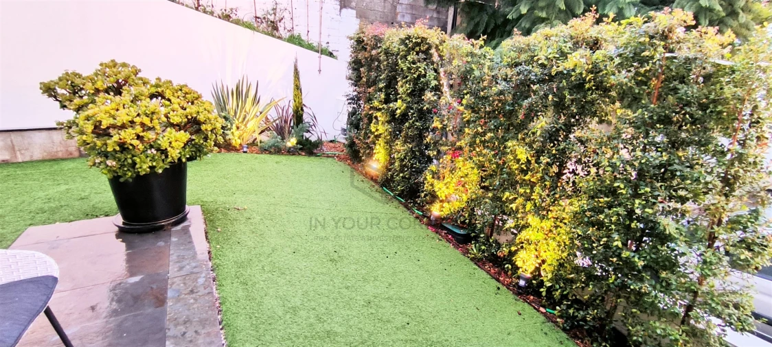 Moradia T5 para Venda em Ramada e Caneças Foto 28