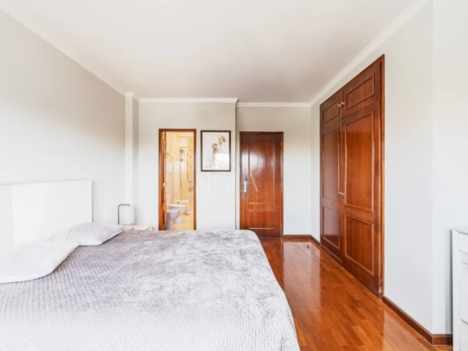 Moradia T4 para Venda em Canidelo Foto 13