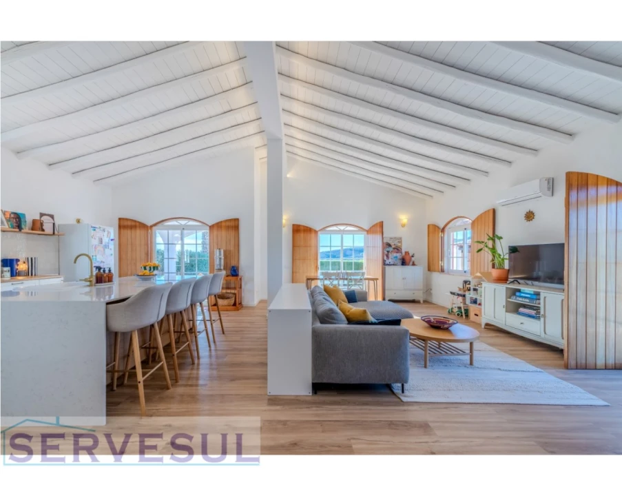 Moradia T4 para Venda em Silves Foto 13