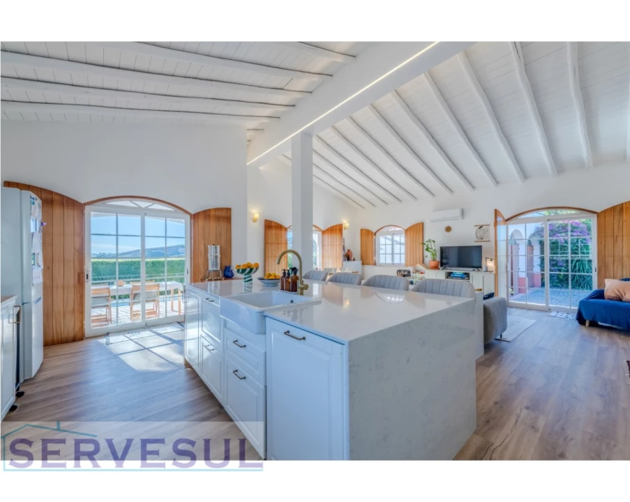 Moradia T4 para Venda em Silves Foto 2