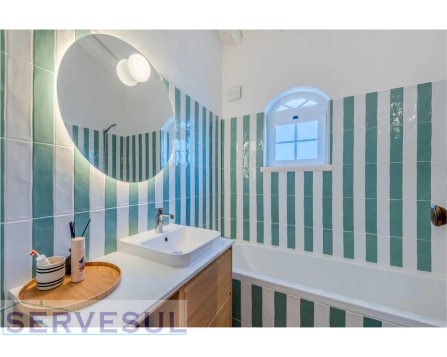 Moradia T4 para Venda em Silves Foto 29