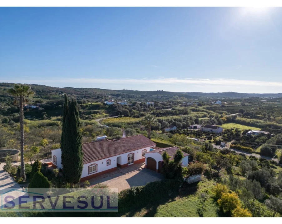 Moradia T4 para Venda em Silves Foto 8