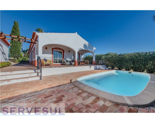 Moradia T4 para Venda em Silves Foto 12