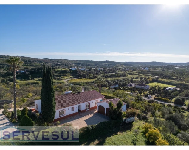 Moradia T4 para Venda em Silves Foto 8