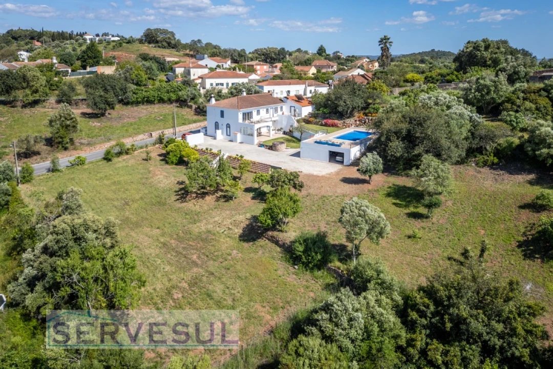 Moradia T5 para Venda em São Bartolomeu de Messines Foto 81