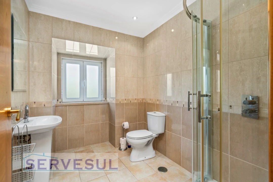 Moradia T5 para Venda em São Bartolomeu de Messines Foto 33