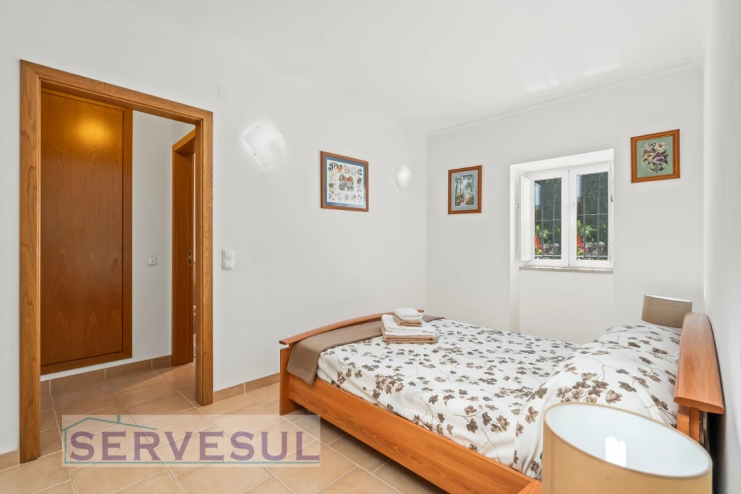 Moradia T5 para Venda em São Bartolomeu de Messines Foto 38