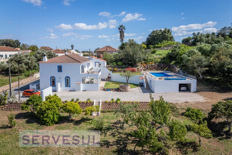 Moradia T5 para Venda em São Bartolomeu de Messines Foto 15