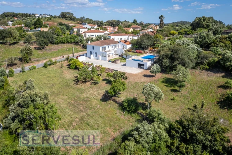 Moradia T5 para Venda em São Bartolomeu de Messines Foto 81