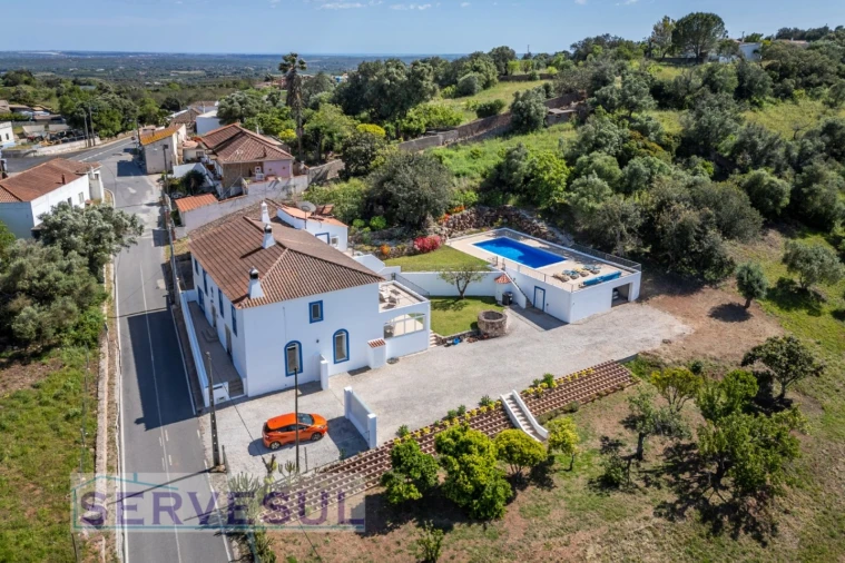 Moradia T5 para Venda em São Bartolomeu de Messines Foto 17