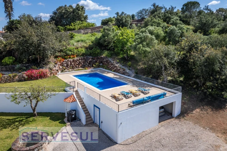 Moradia T5 para Venda em São Bartolomeu de Messines Foto 18