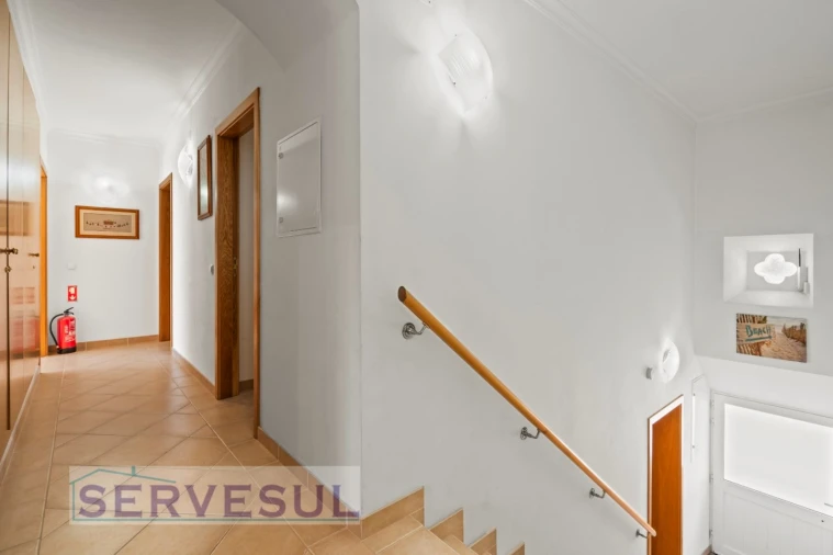 Moradia T5 para Venda em São Bartolomeu de Messines Foto 42