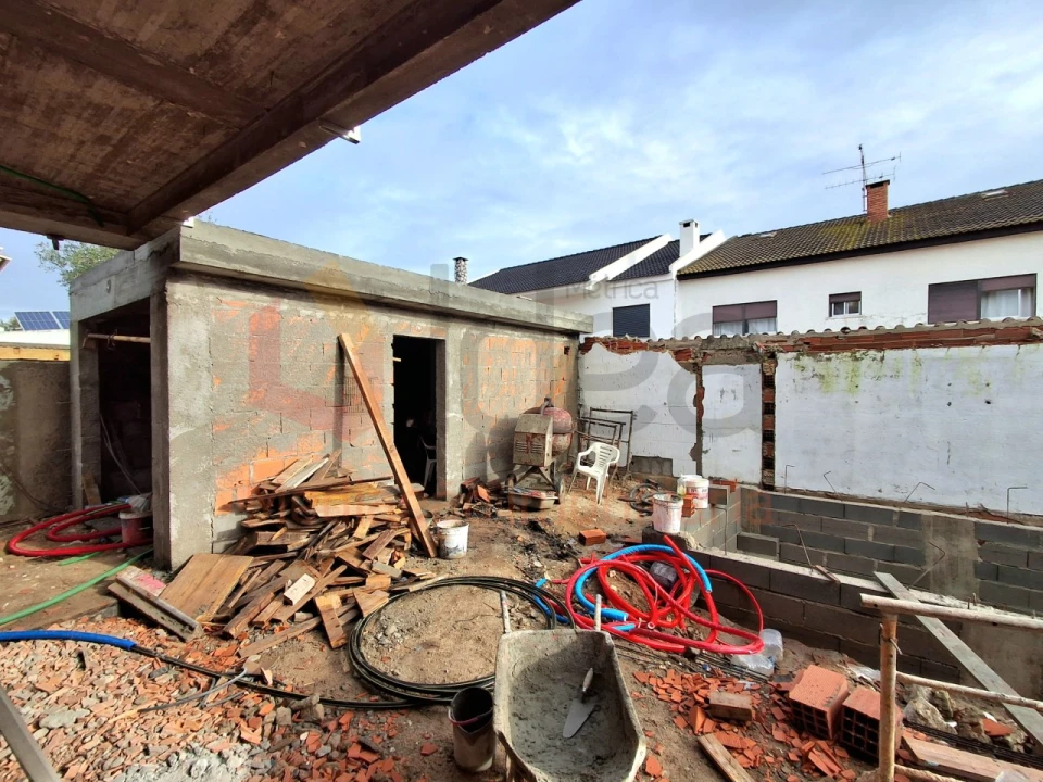 Moradia T4 para Venda em Amora Foto 26