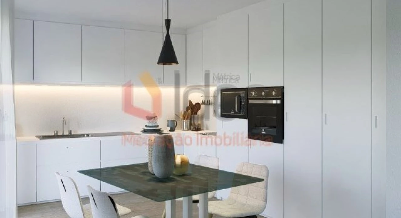 Moradia T4 para Venda em Amora Foto 8