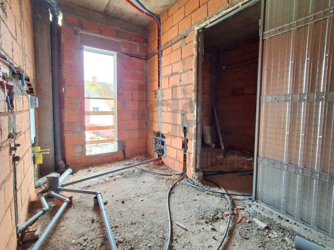 Moradia T4 para Venda em Amora Foto 15