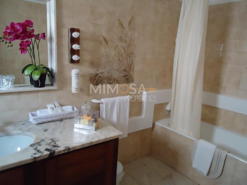 Negócio para Venda em Lagos (São Sebastião e Santa Maria) Foto 23