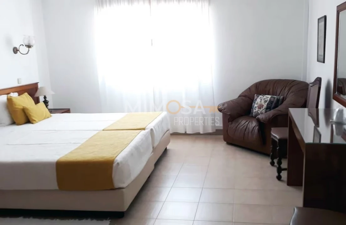 Negócio para Venda em Lagos (São Sebastião e Santa Maria) Foto 19