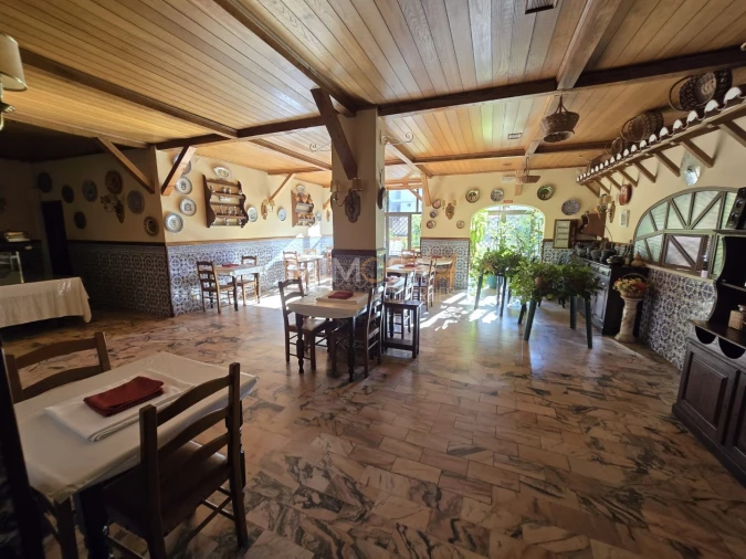 Negócio para Venda em Lagos (São Sebastião e Santa Maria) Foto 17