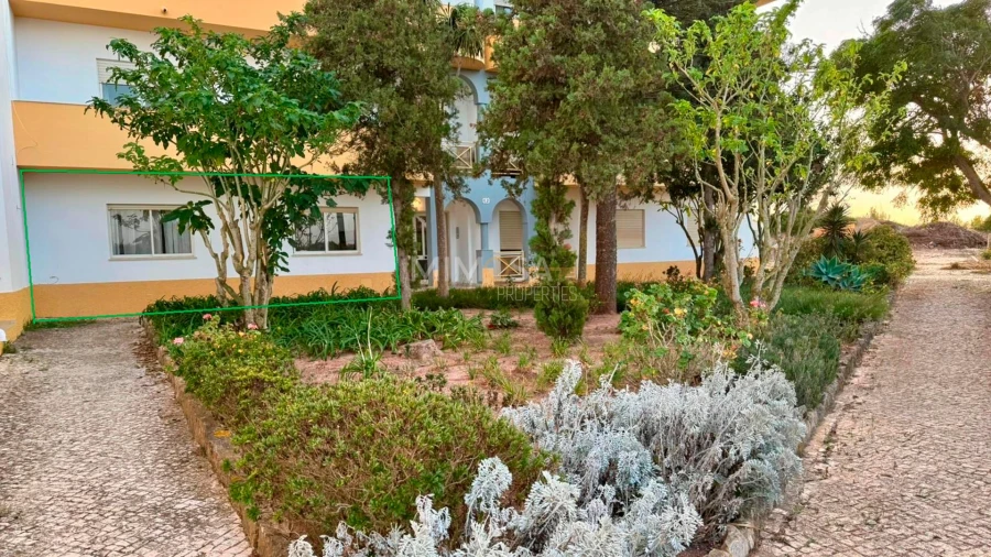 Apartamento T1 para Venda em Budens Foto 13