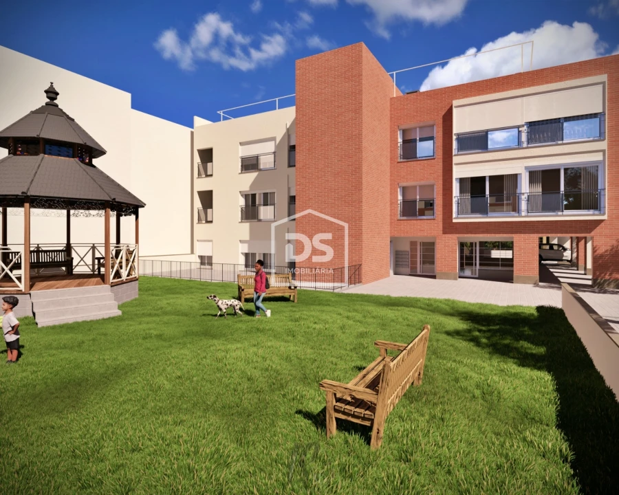 Apartamento T2 para Venda em Leiria, Pousos, Barreira e Cortes Foto 1