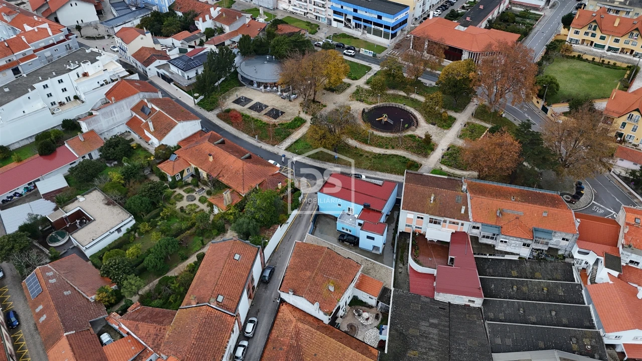 Moradia T5 para Venda em Marinha Grande Foto 4