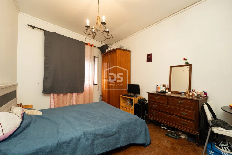 Moradia T5 para Venda em Marinha Grande Foto 36