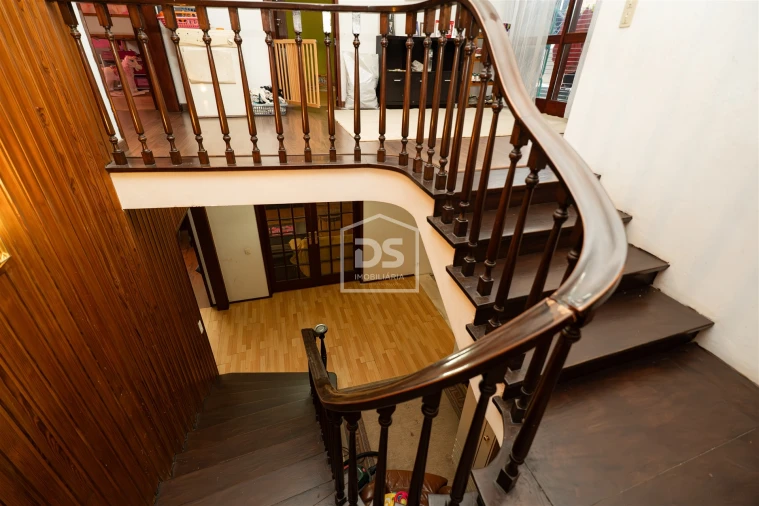 Moradia T5 para Venda em Marinha Grande Foto 20