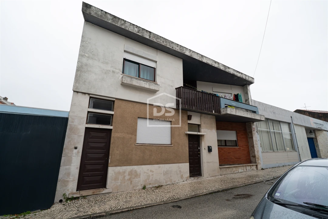 Moradia T5 para Venda em Marinha Grande Foto 38