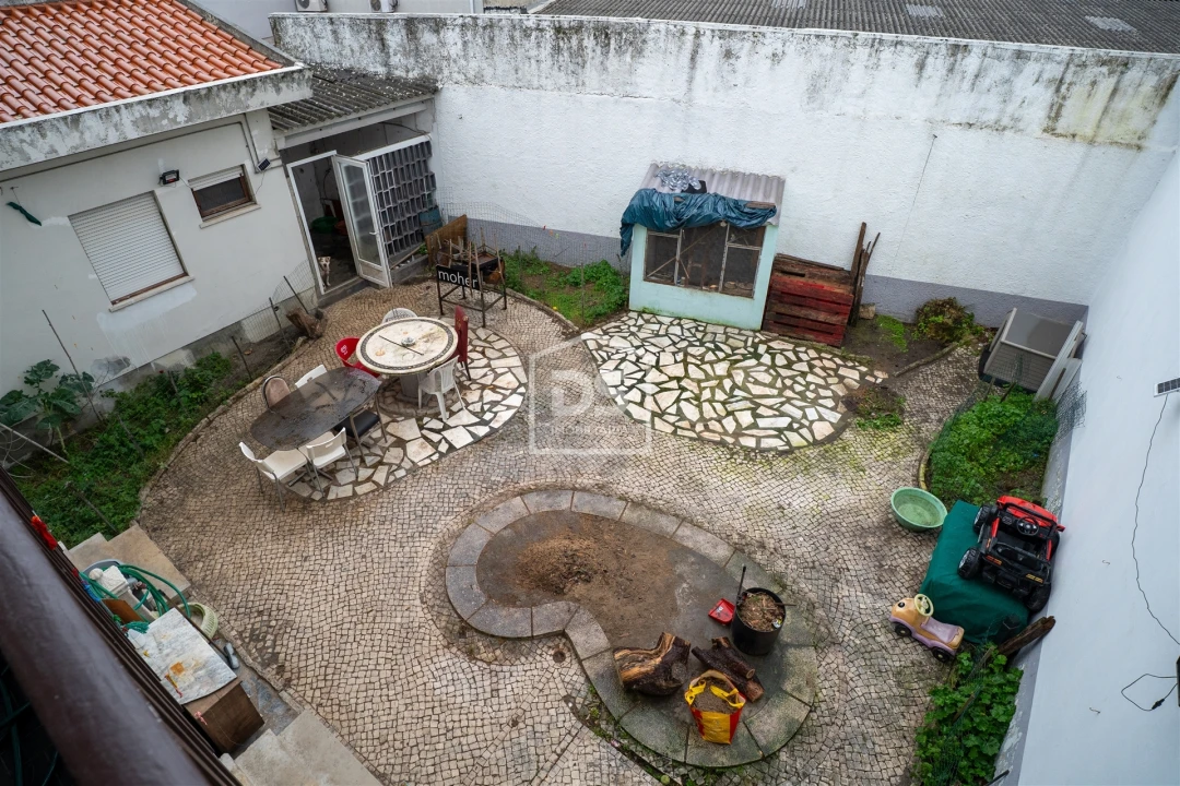 Moradia T5 para Venda em Marinha Grande Foto 35