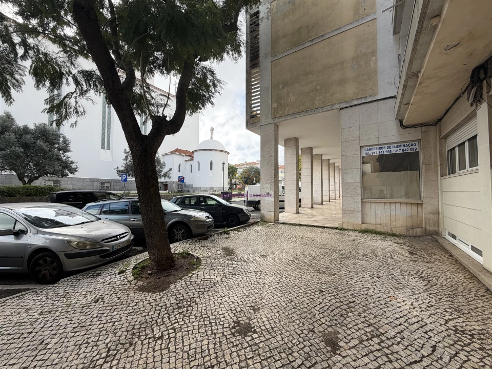 Apartamento T2 para Venda em Venteira Foto 5