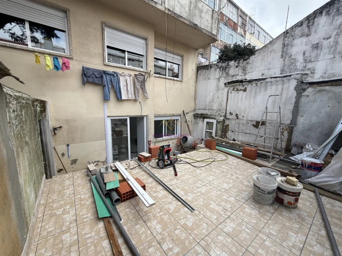 Apartamento T2 para Venda em Venteira Foto 13