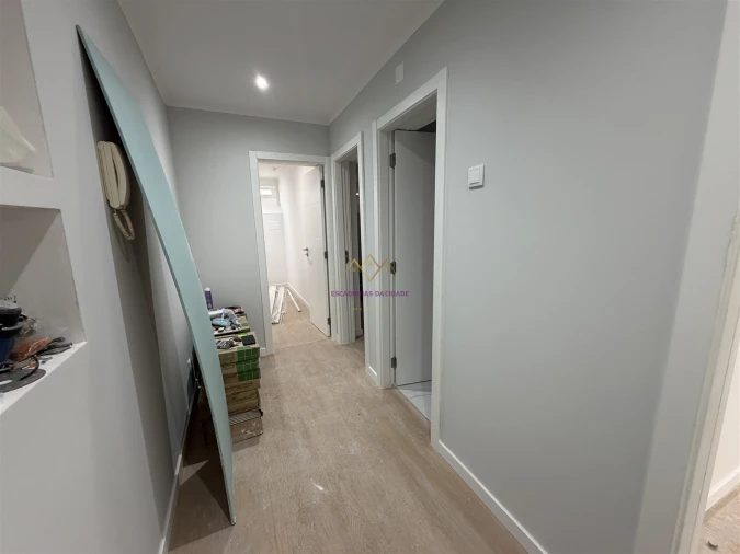 Apartamento T2 para Venda em Venteira Foto 31