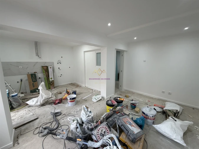 Apartamento T2 para Venda em Venteira Foto 20