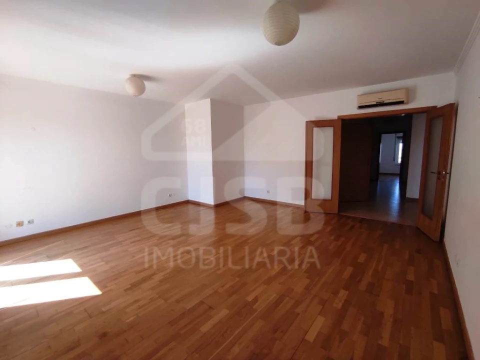 Apartamento T3 para Venda em Samora Correia Foto 2