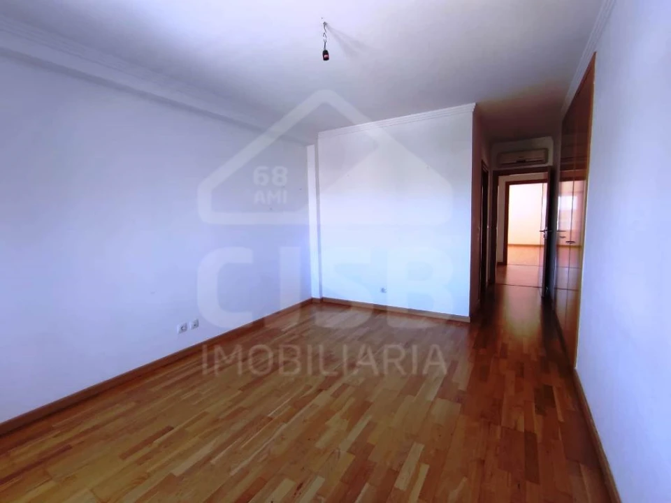 Apartamento T3 para Venda em Samora Correia Foto 9
