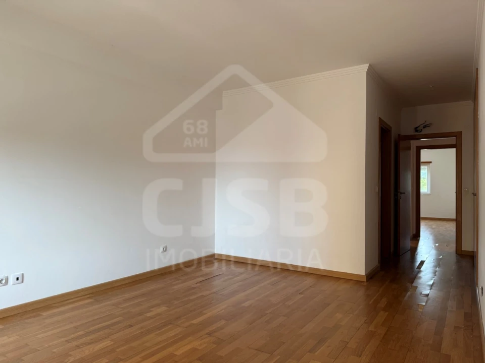 Apartamento T3 para Venda em Samora Correia Foto 16