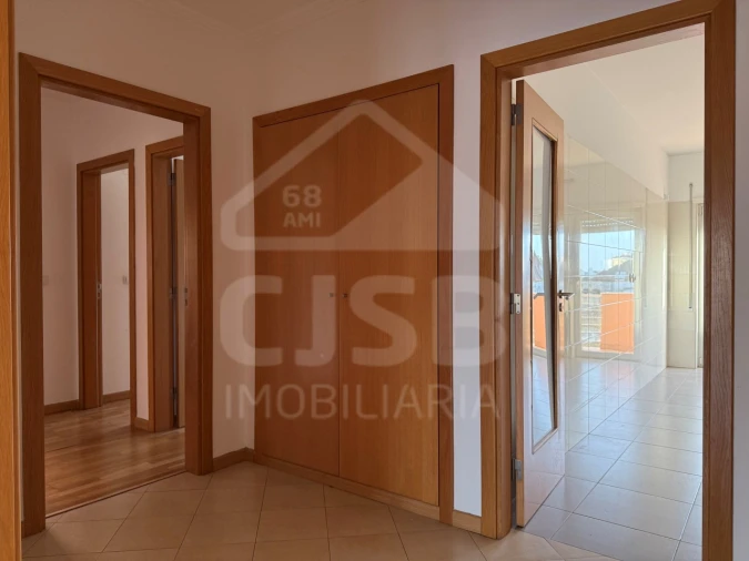 Apartamento T3 para Venda em Samora Correia Foto 4