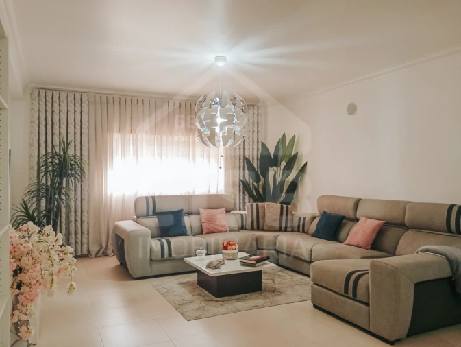 Apartamento T3 para Venda em Samora Correia Foto 1