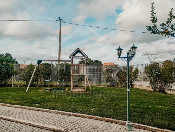 Apartamento T3 para Venda em Samora Correia Foto 29