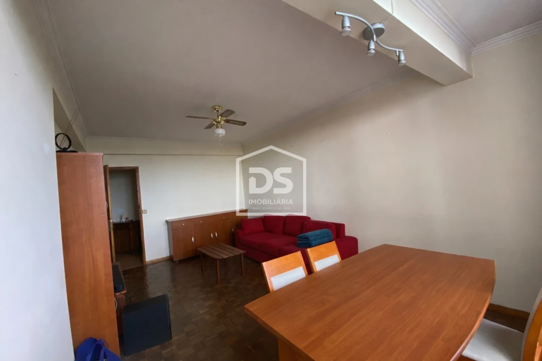 Apartamento T2 para Venda em Santa Iria de Azoia, São João da Talha e Bobadela Foto 3