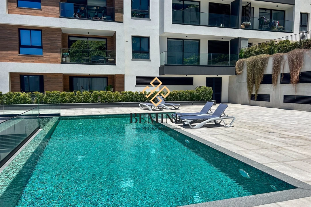 Apartamento T5 para Venda em Funchal (São Pedro) Foto 43