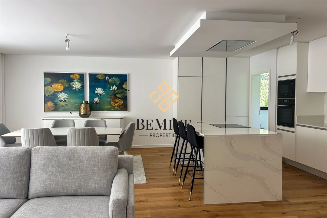 Apartamento T5 para Venda em Funchal (São Pedro) Foto 7