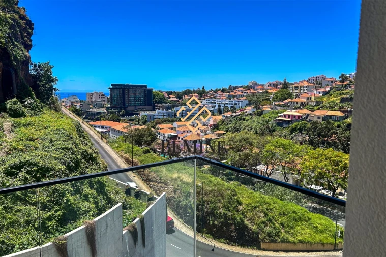 Apartamento T5 para Venda em Funchal (São Pedro) Foto 41