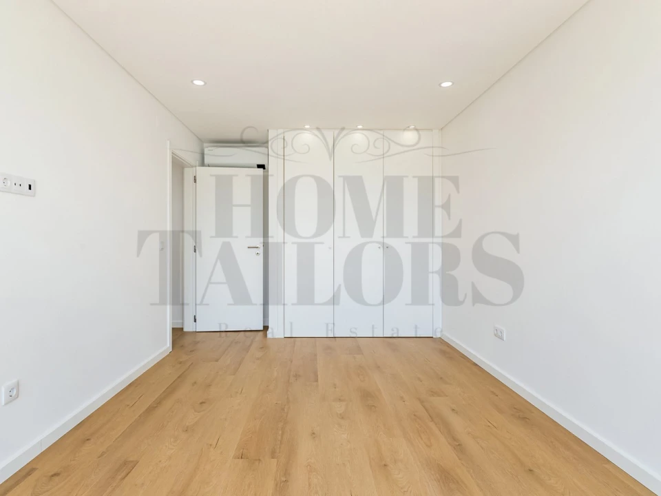 Moradia T4 para Venda em Caparica e Trafaria Foto 12