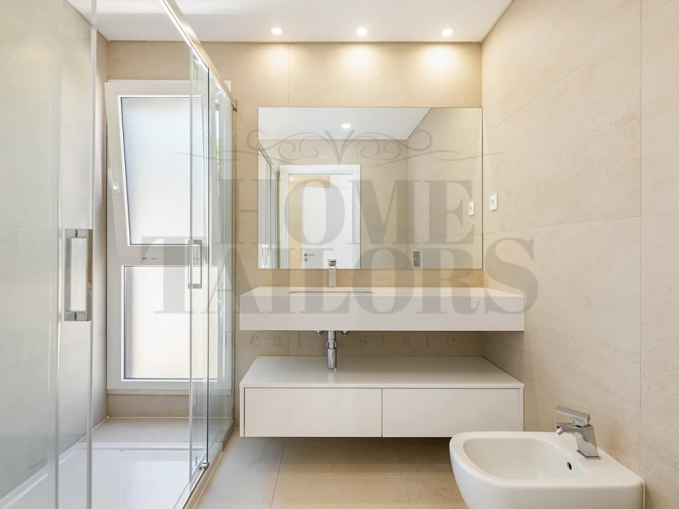 Moradia T4 para Venda em Caparica e Trafaria Foto 14