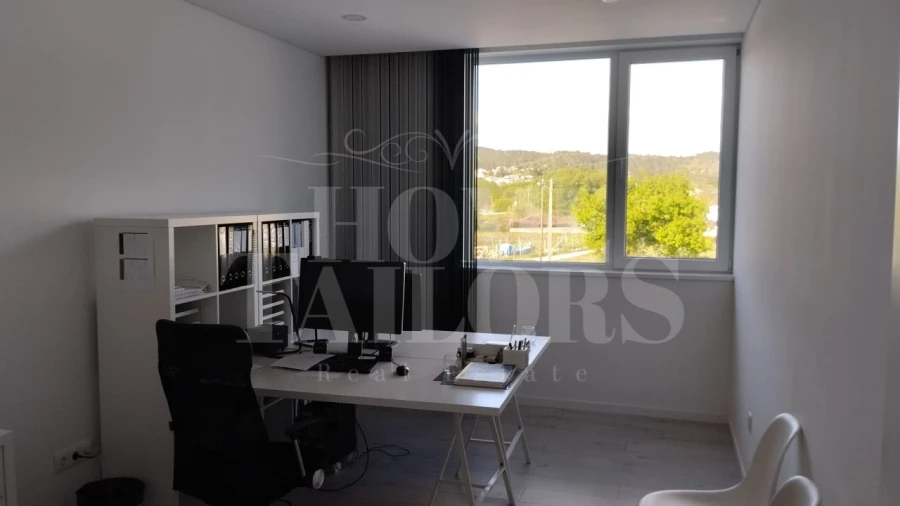 Armazém para Venda em Bodiosa Foto 40