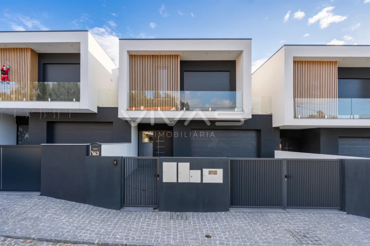 Moradia T3 para Venda em Alpendorada, Várzea e Torrão Foto 33