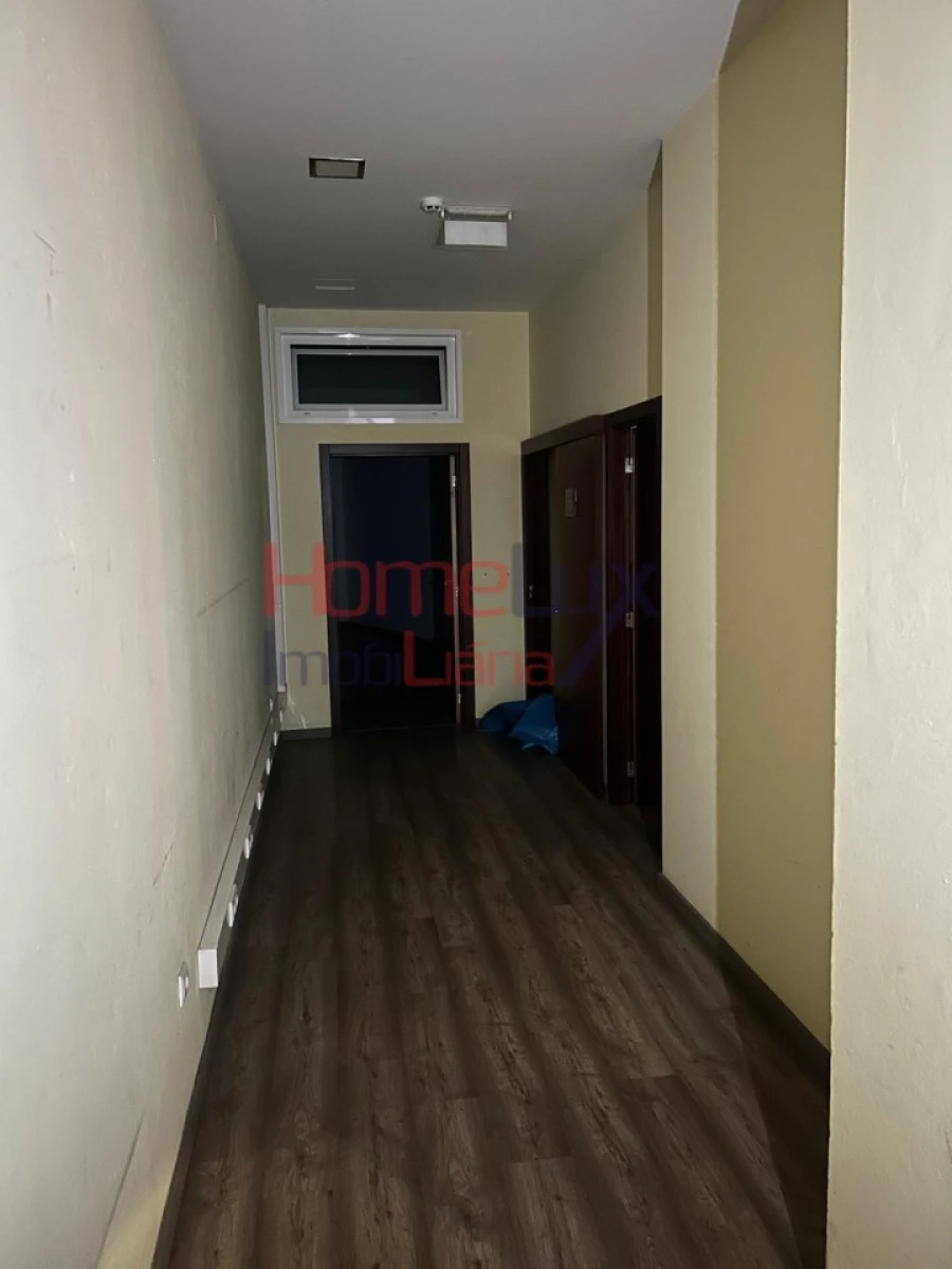 Loja para Venda em Monção e Troviscoso Foto 10